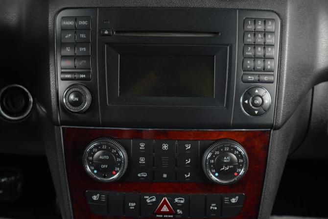 Mercedes-Benz M-Класс II (W164) Рестайлинг с пробегом 2010 года, цена 1 749 000 рублей, 165128 км, внедорожник, Автокод Объявления