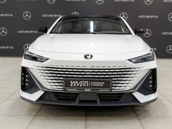 Changan UNI-V I с пробегом 2023 года, цена 2 120 000 рублей, 52405 км, лифтбек, Автокод Объявления