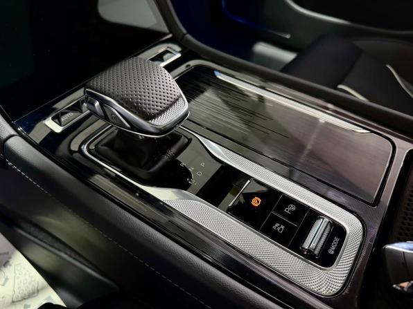 Hongqi H6 с пробегом 2025 года, цена 3 990 000 рублей, 727 км, хэтчбек, Автокод Объявления