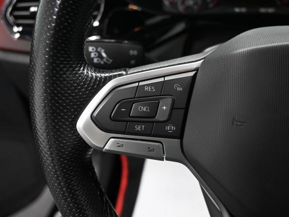 Volkswagen Polo VI с пробегом 2021 года, цена 1 680 000 рублей, 122825 км, лифтбек, Автокод Объявления