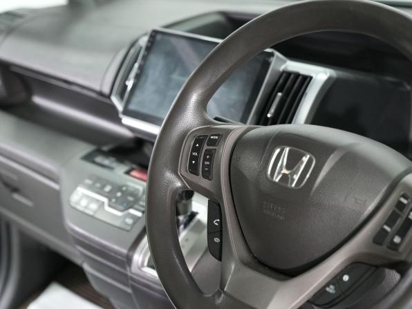 Honda Stepwgn IV Рестайлинг с пробегом 2012 года, цена 1 470 000 рублей, 194406 км, минивэн, Автокод Объявления
