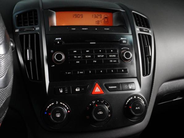 Kia Ceed I с пробегом 2007 года, цена 630 000 рублей, 238852 км, хэтчбек, Автокод Объявления
