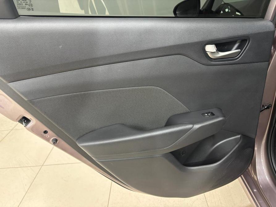 Hyundai Solaris II Альметьевск  - изображение 17