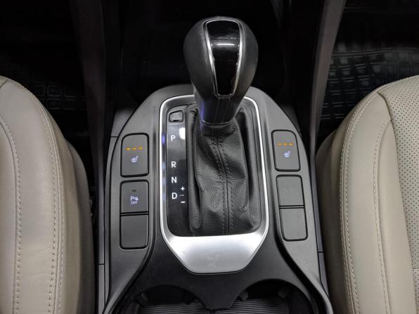 Hyundai Santa Fe III Рестайлинг с пробегом 2016 года, цена 1 840 000 рублей, 172281 км, внедорожник, Автокод Объявления