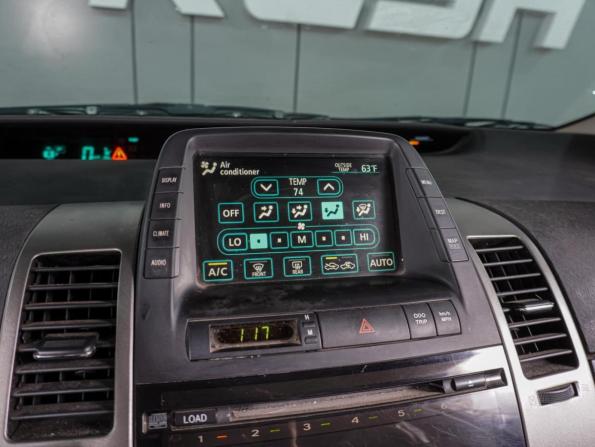 Toyota Prius II Рестайлинг (XW20) с пробегом 2007 года, цена 899 000 рублей, 209263 км, лифтбек, Автокод Объявления