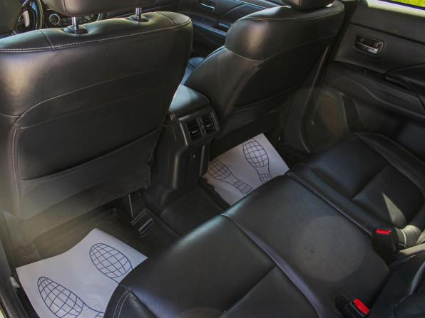 Mitsubishi Outlander III Рестайлинг 3 с пробегом 2019 года, цена 2 536 000 рублей, 144830 км, внедорожник, Автокод Объявления