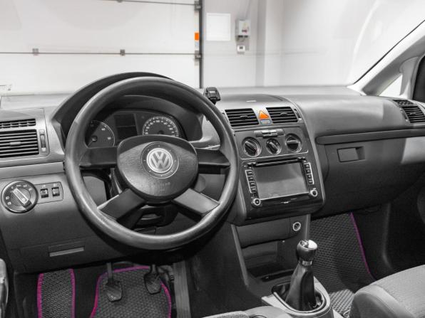 Volkswagen Touran I с пробегом 2004 года, цена 487 108 рублей, 339265 км, минивэн, Автокод Объявления