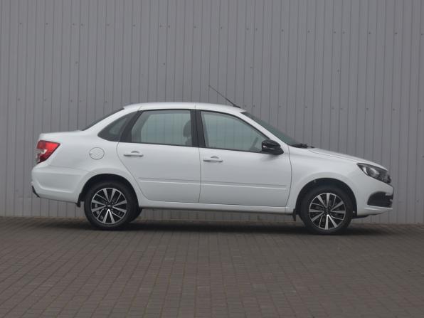 Lada (ВАЗ) Granta I Рестайлинг с пробегом 2024 года, цена 1 079 000 рублей, 13936 км, седан, Автокод Объявления