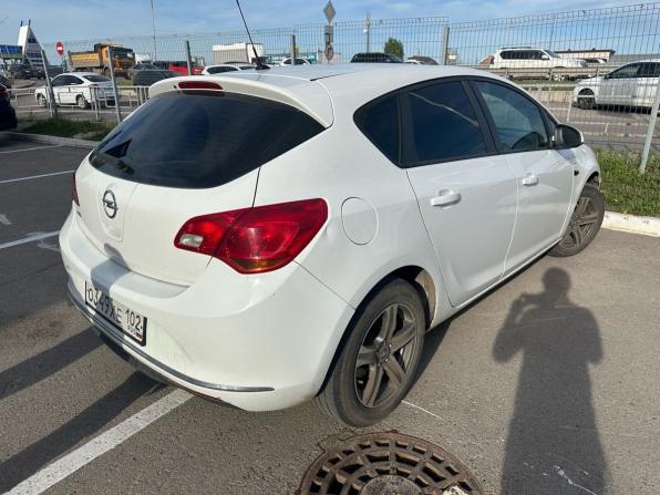 Opel Astra J Рестайлинг с пробегом 2013 года, цена 500 000 рублей, 269265 км, хэтчбек, Автокод Объявления