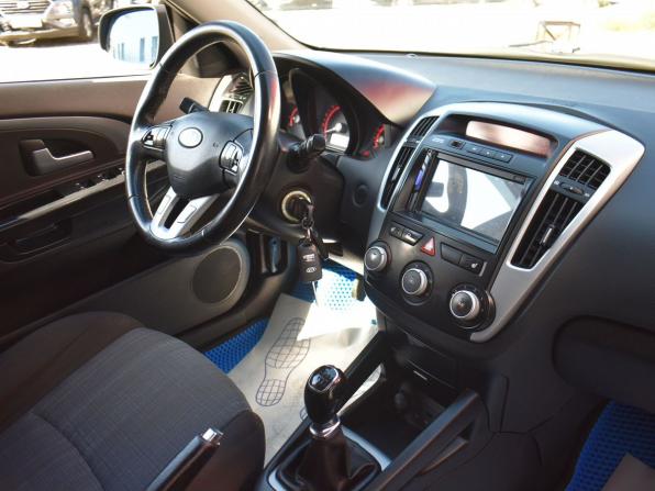 Kia Ceed I Рестайлинг с пробегом 2010 года, цена 549 000 рублей, 223827 км, хэтчбек, Автокод Объявления