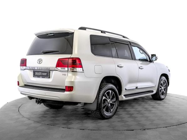 Toyota Land Cruiser 200 Series Рестайлинг 2 с пробегом 2016 года, цена 6 900 000 рублей, 74780 км, внедорожник, Автокод Объявления