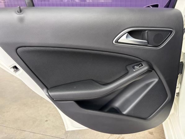 Mercedes-Benz A-Класс III (W176) с пробегом 2015 года, цена 1 427 000 рублей, 122693 км, хэтчбек, Автокод Объявления
