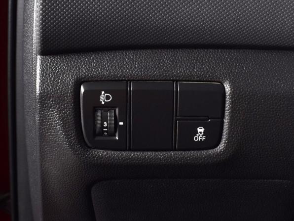 Hyundai Creta I с пробегом 2017 года, цена 1 749 995 рублей, 103345 км, внедорожник, Автокод Объявления