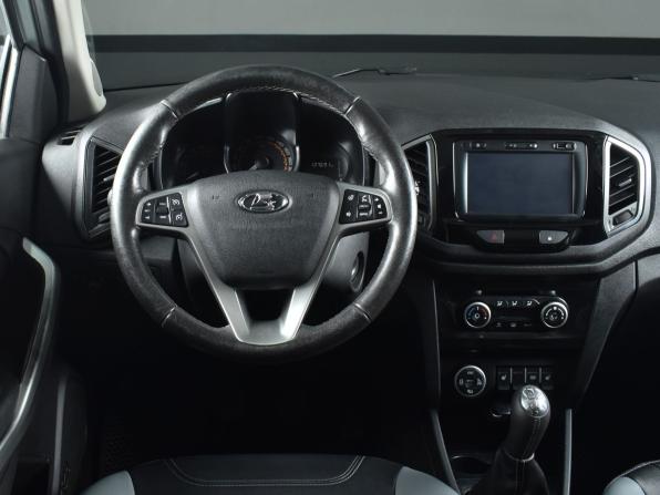 Lada (ВАЗ) XRAY I с пробегом 2019 года, цена 954 999 рублей, 137690 км, хэтчбек, Автокод Объявления