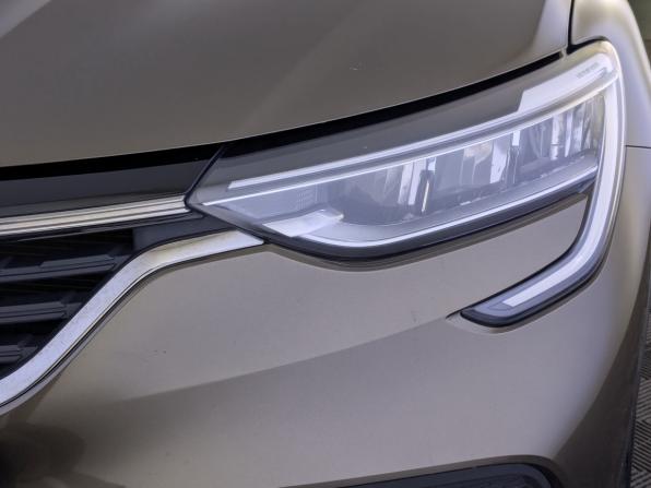Renault Arkana I с пробегом 2022 года, цена 1 900 000 рублей, 63230 км, внедорожник, Автокод Объявления