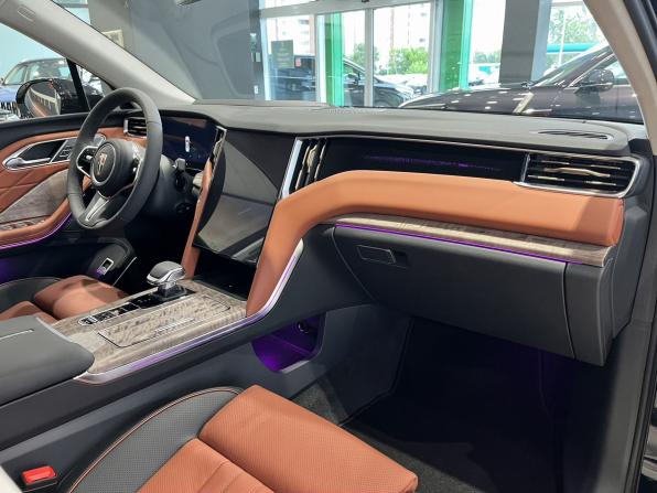Новый Hongqi HS7 II 2025 года, цена 5 590 000 рублей, внедорожник, Автокод Объявления