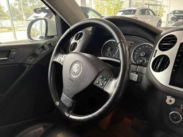 Volkswagen Tiguan I с пробегом 2009 года, цена 1 022 000 рублей, 195000 км, внедорожник, Автокод Объявления
