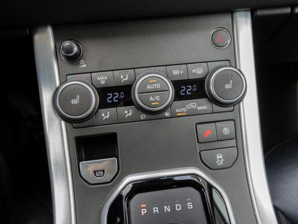 Land Rover Range Rover Evoque I Рестайлинг с пробегом 2017 года, цена 2 770 000 рублей, 89333 км, внедорожник, Автокод Объявления
