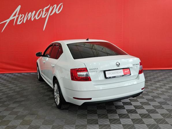 Skoda Octavia III (A7) Рестайлинг с пробегом 2020 года, цена 1 895 000 рублей, 41720 км, лифтбек, Автокод Объявления