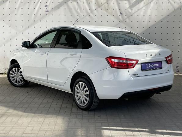Lada (ВАЗ) Vesta I с пробегом 2019 года, цена 900 000 рублей, 141945 км, седан, Автокод Объявления