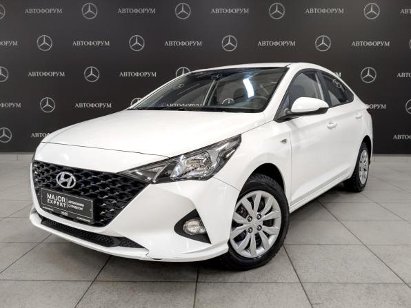 Hyundai Solaris II Рестайлинг с пробегом 2022 года, цена 1 650 000 рублей, 51658 км, седан, Автокод Объявления