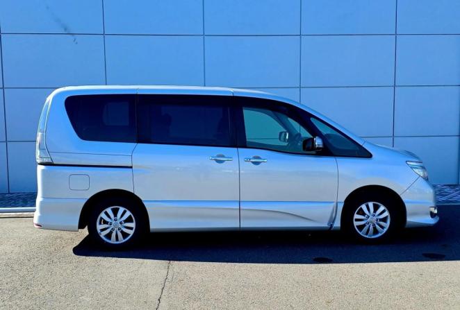 Nissan Serena IV (C26) с пробегом 2015 года, цена 1 530 000 рублей, 105452 км, минивэн, Автокод Объявления