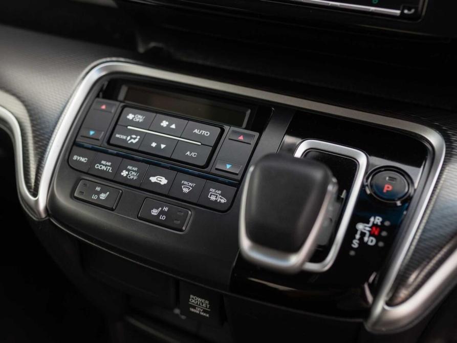 Honda Stepwgn V Рестайлинг Новосибирск  - изображение 15