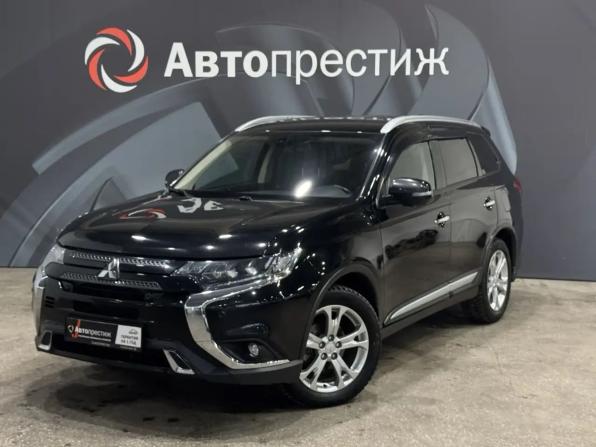 Mitsubishi Outlander III Рестайлинг 3 с пробегом 2019 года, цена 2 540 000 рублей, 135800 км, внедорожник, Автокод Объявления