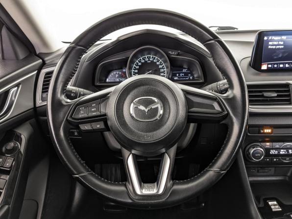 Mazda 3 III (BM) Рестайлинг с пробегом 2017 года, цена 1 535 000 рублей, 136614 км, хэтчбек, Автокод Объявления