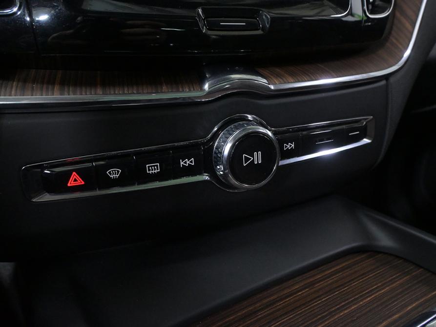 Volvo XC60 II Москва  - изображение 14