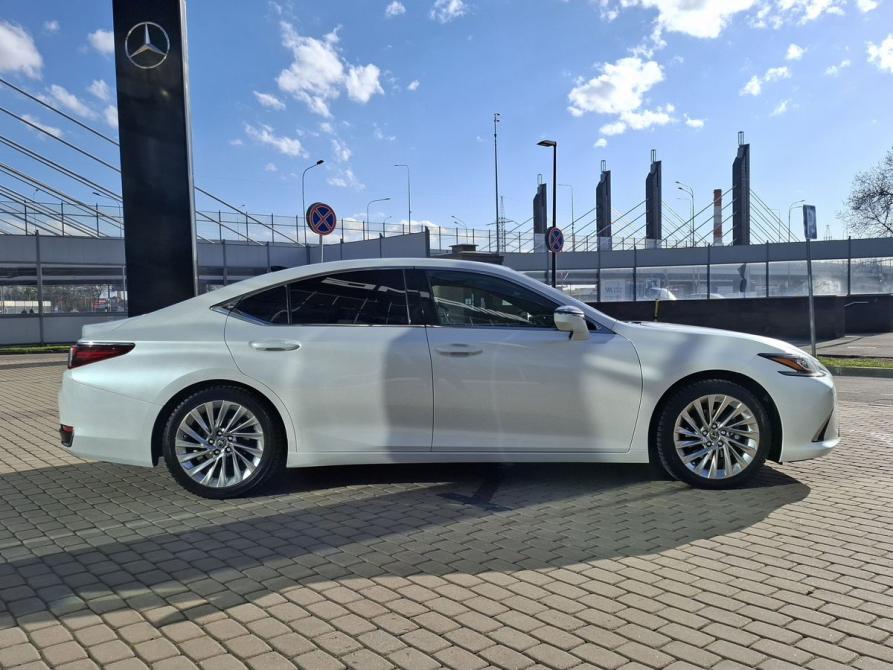 Lexus ES VII Санкт-Петербург  - изображение 7