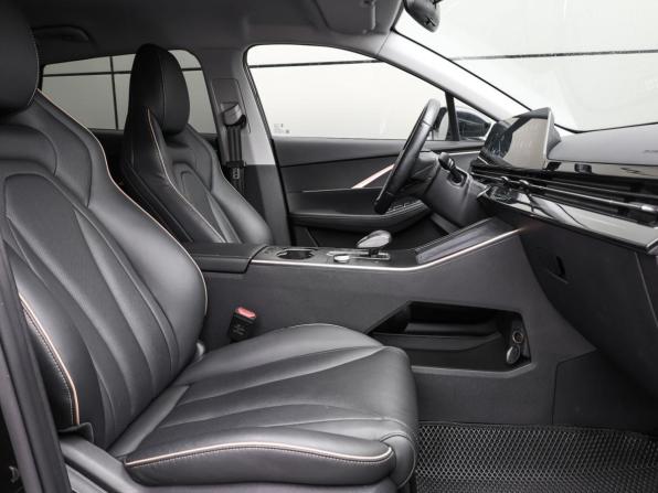 Omoda C5 I с пробегом 2022 года, цена 1 670 000 рублей, 51774 км, внедорожник, Автокод Объявления