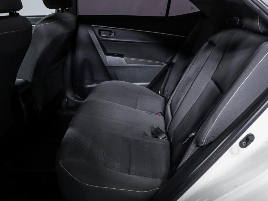 Toyota Corolla XI (E160 E170 E180) Рестайлинг 1 Москва  - изображение 10