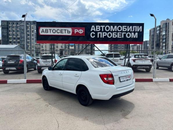 Lada (ВАЗ) Granta I Рестайлинг с пробегом 2022 года, цена 688 634 рубля, 46500 км, седан, Автокод Объявления