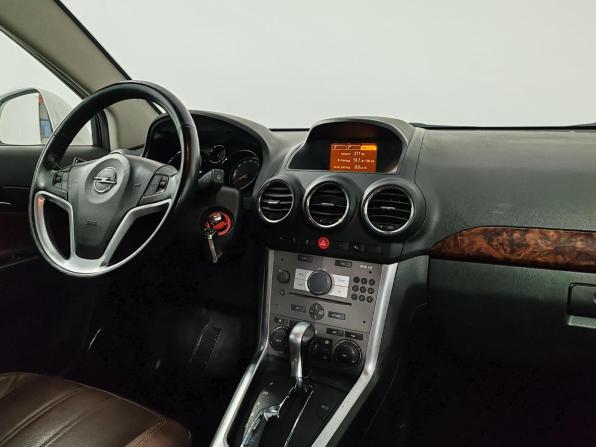 Opel Antara I Рестайлинг с пробегом 2014 года, цена 1 175 000 рублей, 139190 км, внедорожник, Автокод Объявления