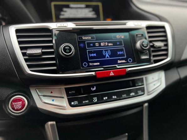 Honda Accord IX с пробегом 2013 года, цена 1 570 000 рублей, 181340 км, седан, Автокод Объявления