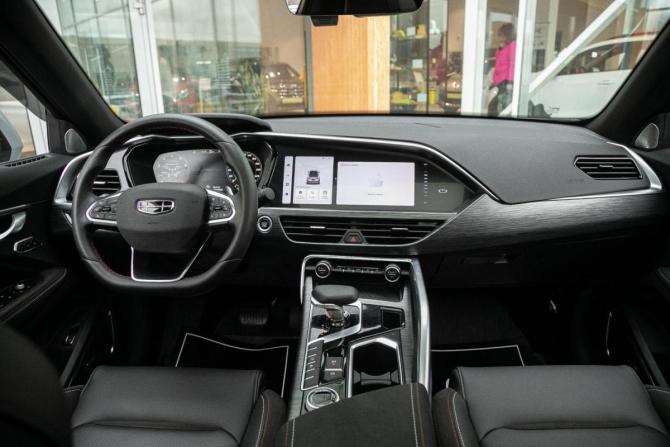 Geely Tugella I Рестайлинг с пробегом 2023 года, цена 2 959 000 рублей, 12300 км, внедорожник, Автокод Объявления