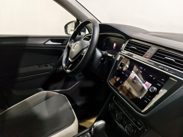 Volkswagen Tiguan II с пробегом 2020 года, цена 2 795 000 рублей, 157915 км, внедорожник, Автокод Объявления