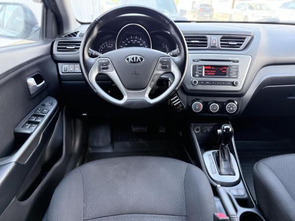 Kia Rio III Рестайлинг с пробегом 2015 года, цена 913 000 рублей, 162629 км, седан, Автокод Объявления