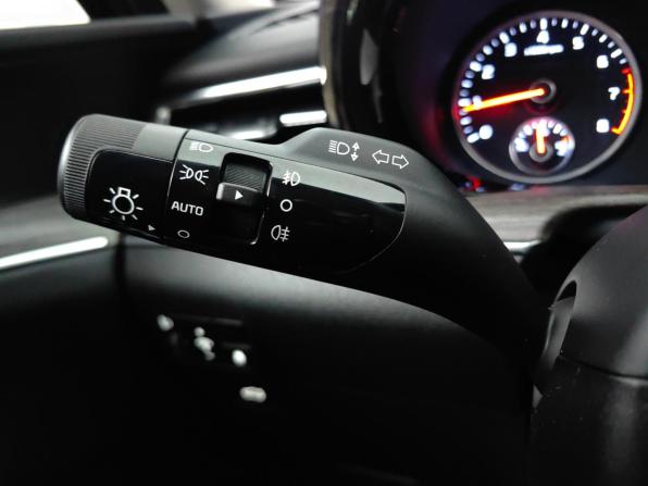 Kia K5 III с пробегом 2020 года, цена 2 489 000 рублей, 90299 км, седан, Автокод Объявления
