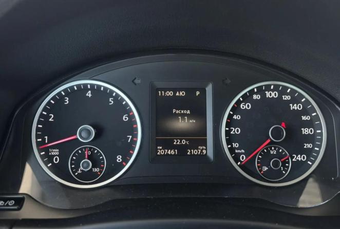Volkswagen Tiguan I Рестайлинг с пробегом 2015 года, цена 1 545 000 рублей, 207456 км, внедорожник, Автокод Объявления
