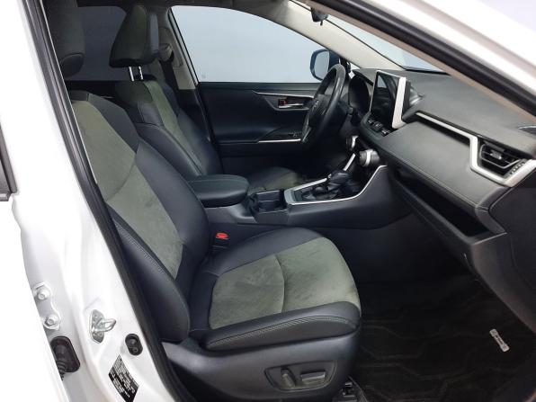 Toyota RAV4 V (XA50) с пробегом 2025 года, цена 3 730 000 рублей, 13123 км, внедорожник, Автокод Объявления