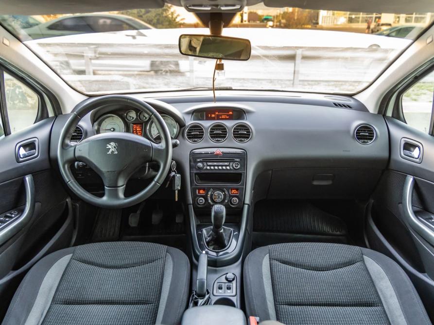 Peugeot 408 I Волгоград  - изображение 13