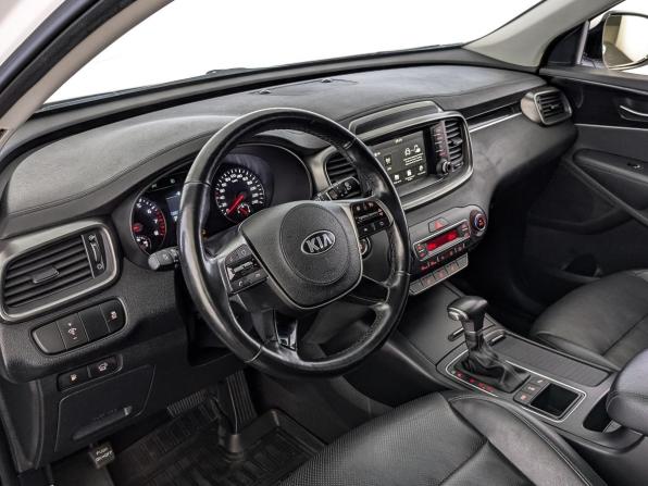 Kia Sorento III Prime Рестайлинг с пробегом 2019 года, цена 2 850 000 рублей, 130300 км, внедорожник, Автокод Объявления