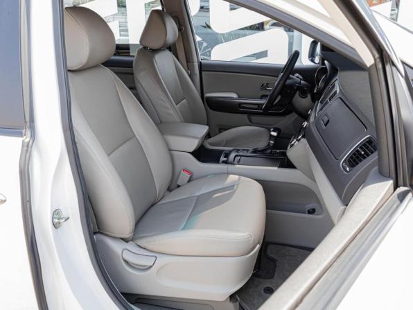 Kia Carnival III с пробегом 2017 года, цена 2 275 000 рублей, 94398 км, минивэн, Автокод Объявления