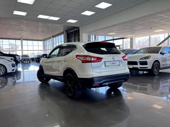 Nissan Qashqai II с пробегом 2018 года, цена 1 645 000 рублей, 98811 км, внедорожник, Автокод Объявления