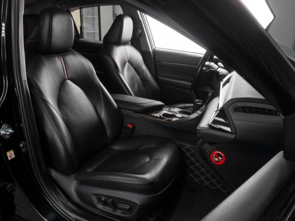 Toyota Camry VIII (XV70) с пробегом 2018 года, цена 2 989 000 рублей, 77073 км, седан, Автокод Объявления