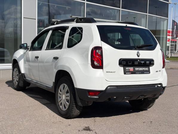 Renault Duster I Рестайлинг с пробегом 2017 года, цена 975 000 рублей, 245804 км, внедорожник, Автокод Объявления