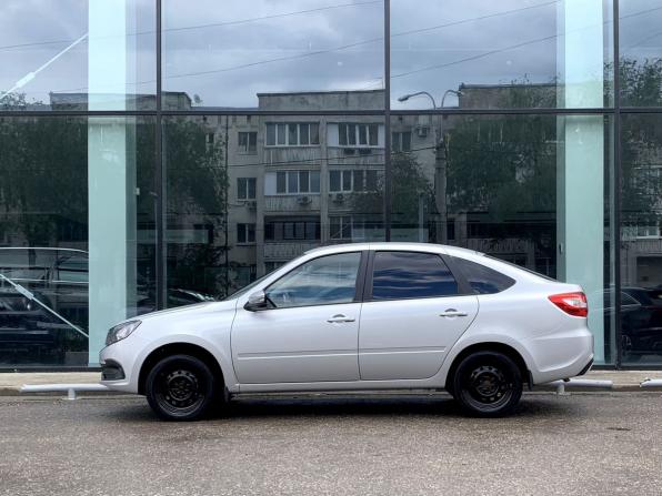 Lada (ВАЗ) Granta I Рестайлинг с пробегом 2022 года, цена 795 000 рублей, 37716 км, седан, Автокод Объявления