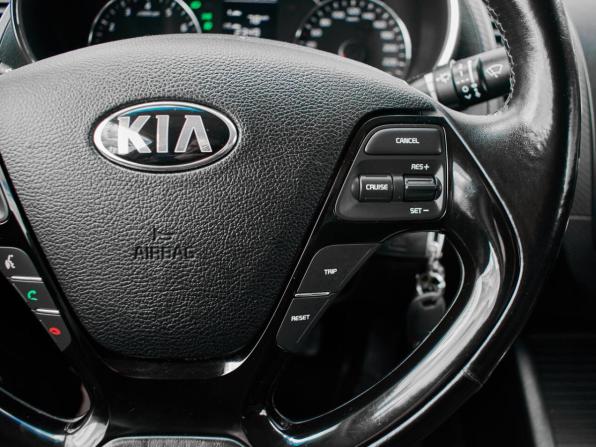 Kia Cerato III Рестайлинг (Classic) с пробегом 2017 года, цена 1 350 000 рублей, 157113 км, седан, Автокод Объявления